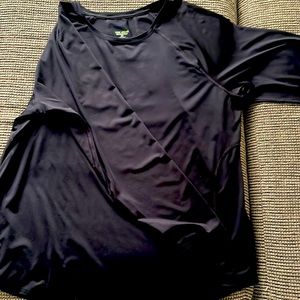 Women’s black long sleeve 2x Dry fit running shirt